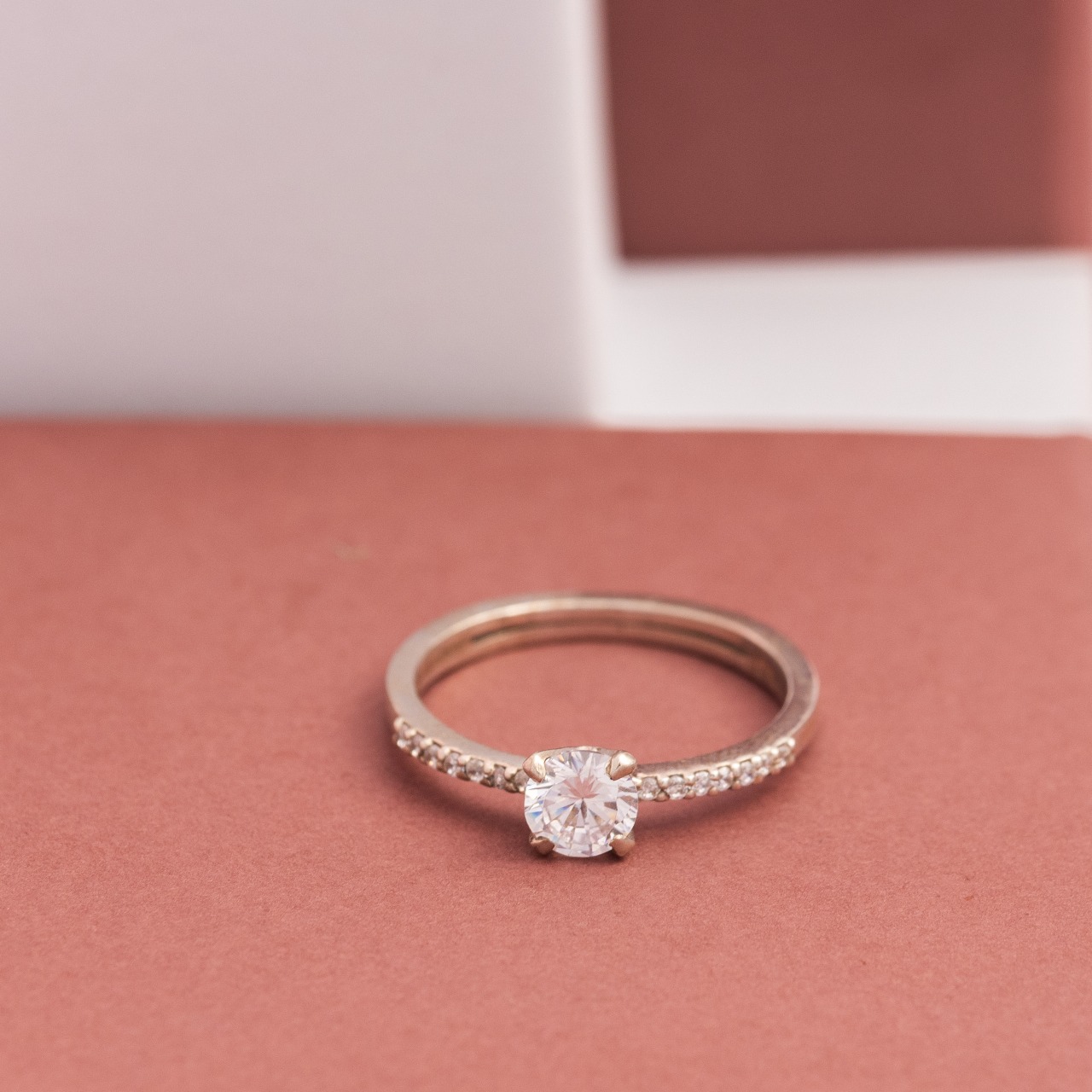 Nova Solitaire Band